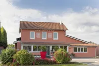 Contact Hôtels les Pierres Dorées Hotel a Amberieux