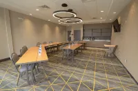 Holiday Inn & Suites Hopkinsville - Convention Ctr Các khách sạn ở Christian County