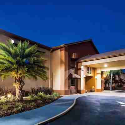 馬爾伯裡貝斯特韋斯特飯店 Hotel Exterior