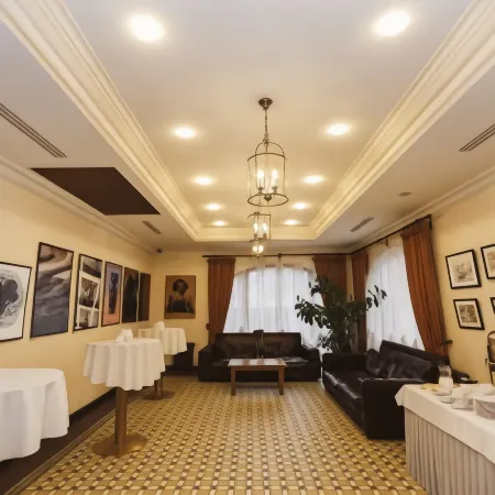 Hermitage Hotel