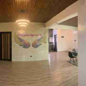 Accessible 3-bedroom apartment with WiFi, AC, heater  near Clark Mabalacat Gate Others