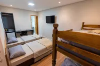 Hostel Village GRU Hotels in 