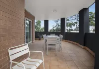 Sydney Airport Suites Hotels in Rosebery
