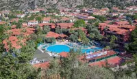 Sundia by Liberty Suncity - Rooftop Pools