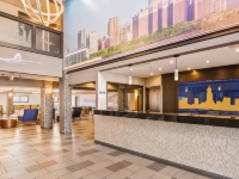 Best Western Inn Suites - Midway Airport Hotels in Burbank