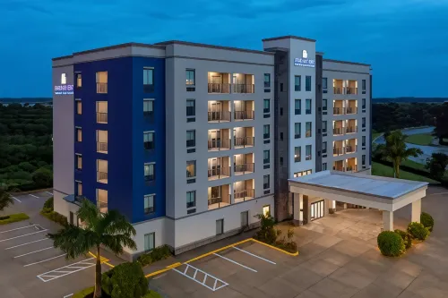 Coral Pointe Sarasota, an Ascend Collection Hotel - Wifi