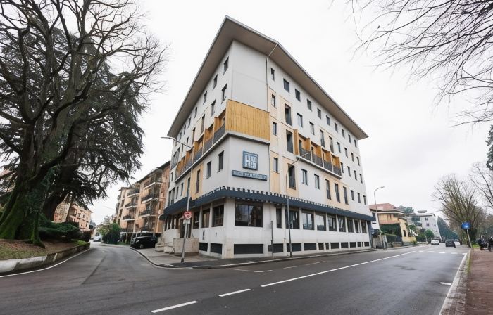 Hotel Excelsior Magenta