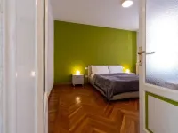 Residenza Cece' Hotels in Lecco