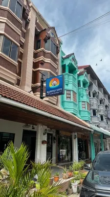Karon Cove at Seabreeze Inn