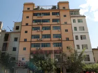 JiaHuaBusiness Hotel Hotels in Huaping