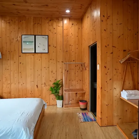 Little Home Homestay Отели рядом с Аэропорт Кондао