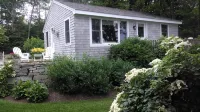 Come and enjoy our Boothbay Cottage - balcony