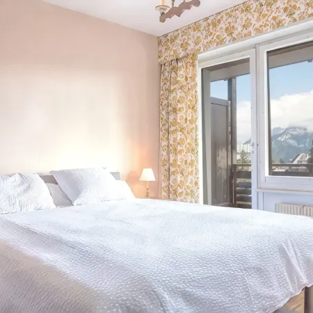 3 Bedroom Apartment in Crans-Montana