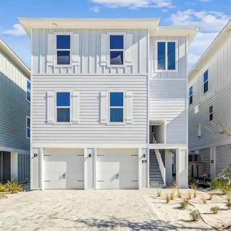 Brand New 5Br/5.5BA,Sleeps 16, Community Pool & Dock, Pickleball