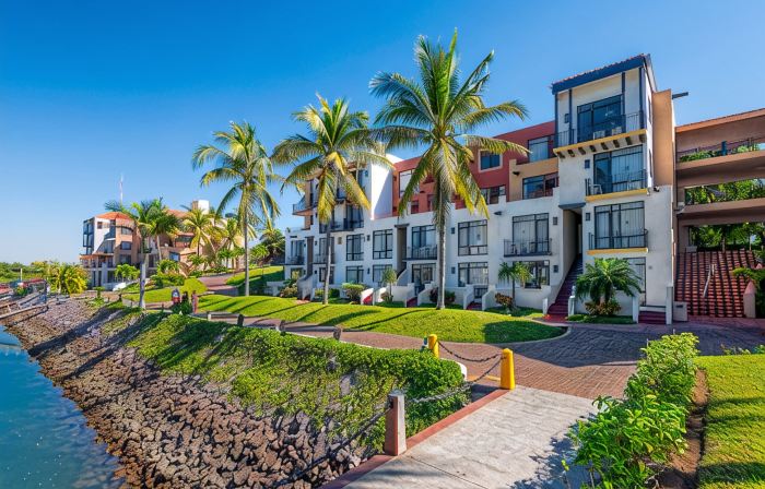 El Cid Marina Beach Hotel