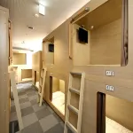 Capsule Hotel and Sauna Rifure