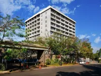 Delonix Hotel Karawang