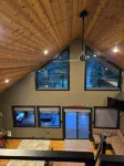 Beautiful Coeur d'Alene River  Waterfront Cabin - 4-Star