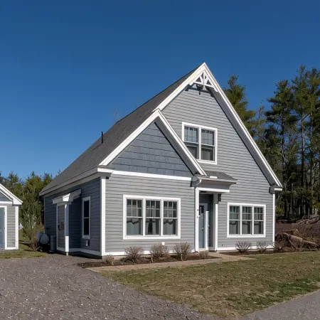 Peaceful Retreat w/ Heated Pools, Club House, Game Room & Close to Local Beaches