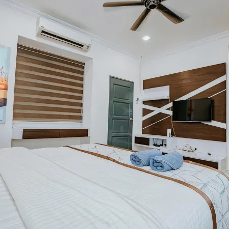 Ipoh 27 Private Pool Villa 4B3B by Verve@16 pax