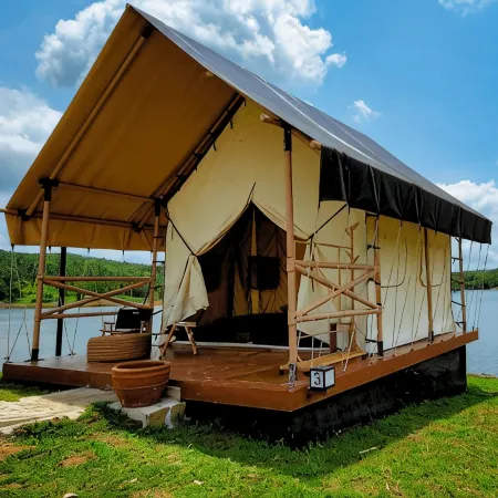 Sofia's Lake Resort