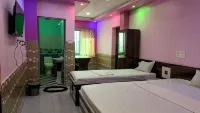 Hotel Meridian 	(Murshidabad) - parking