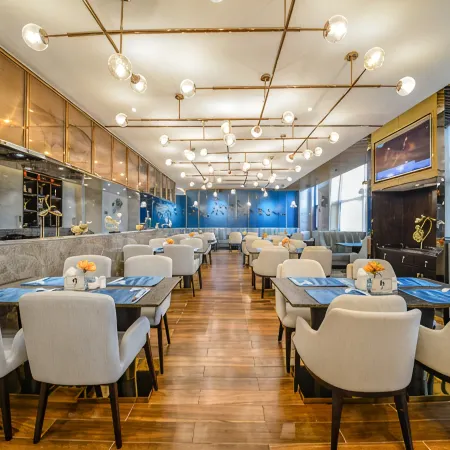 Zhongzhou Huayue International Hotel