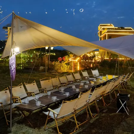 Yingzhigu Holiday Hotel