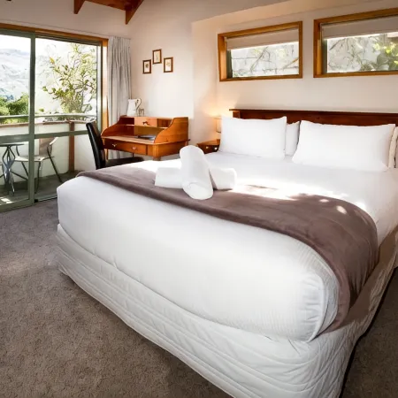 Te Wanaka Lodge Hotel di Wanaka