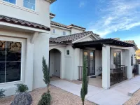 Red Rock Retreat, 3-bedroom New townhome in Washington Utah w/ AC & fast WiFi - 4-Star