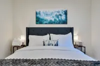Terrific Smoke-Free Place in Heart of Kings Beach walking distance to Lake - Wi-Fi