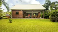 Au Jardin Déole - Villa Bois Avec Piscine
