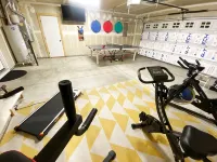 Maple Suite Retreat: Arcade • Ping Pong • HomeGym • Toys • Pool • Playgrounds