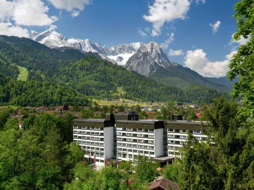 Sunday Hotel Garmisch Partenkirchen - Hot Springs