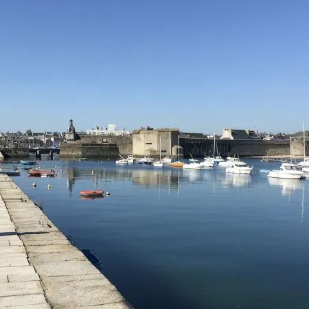 Very nice house with large terrace in the center of Concarneau