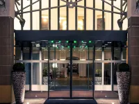 Hotel Mercure Salzburg City Отели рядом с достопримечательностью «Шальмос»
