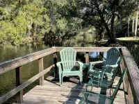 Poppy's Place is your unique Steinhatchee destination with river/gulf access Ξενοδοχεία στην πόλη Steinhatchee