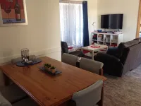 The Bach - Peaceful Coastal Cottage Near Port MacDonnell Foreshore - 3つ星