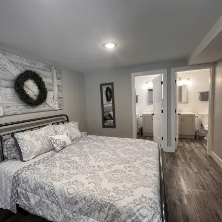 Newly remodeled home in Historic Hermann Wine Counrtry.