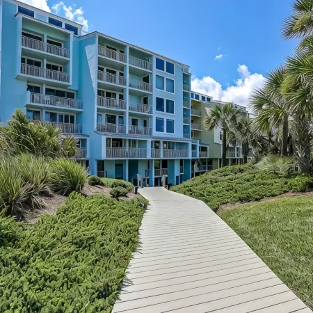 Omni Resort - Gorgeous Top Floor Penthouse with Oceanfront Views - Shipwatch!
