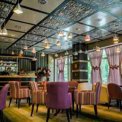 Gagarin Hotel Dining/Meeting Rooms