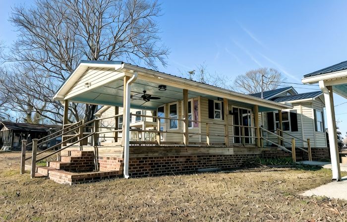 Lake Moultrie Lakefront:  Private Dock + Pet-Friendly + Bring Your Boat!