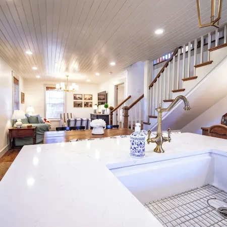 Charming 2-bedroom + Loft cottage in Maryville Tennessee