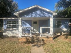 Charming 2-bedroom house with AC and WiFi in lovely Wanette