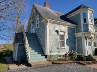 Remodelled historic suite w/nautical boho decor, in the UNESCO Town of Lunenburg - 3성급