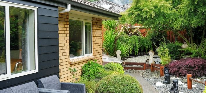 Only 4 km to Town. Beautiful Inside & Out, Relaxing,Tranquil, Great Home for All Hotels in Nelson