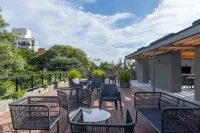 Pocitos Apartamento Brio w/King Beds, 3 Smart TVs, W/D, Fast WiFi, Rooftop Pool. - 民宿