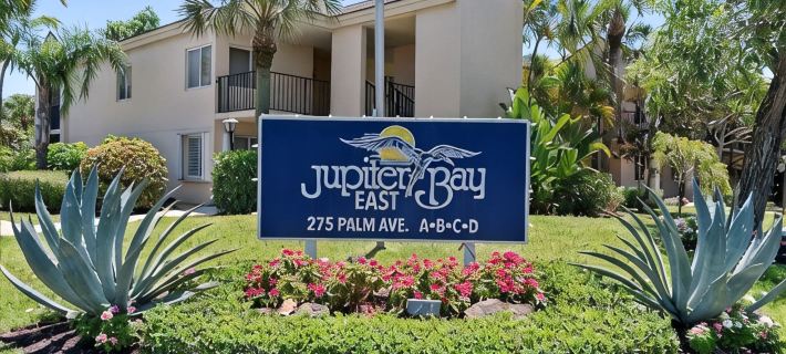 Jupiter Beach Condo Retreat Hotels in Jupiter