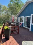 Cozy Koontz lake House right on the water, 30 min to Notre Dame <br> - Homestays
