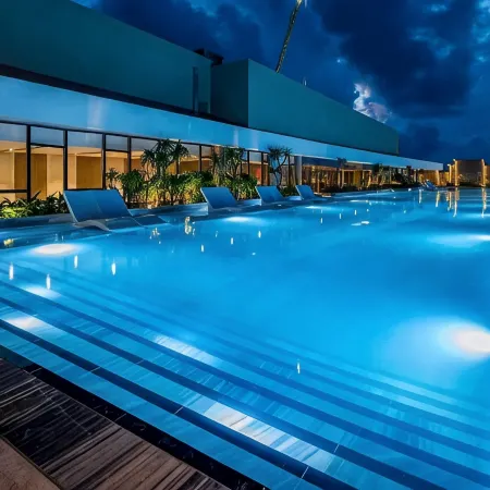 Cuu Long Hotel
